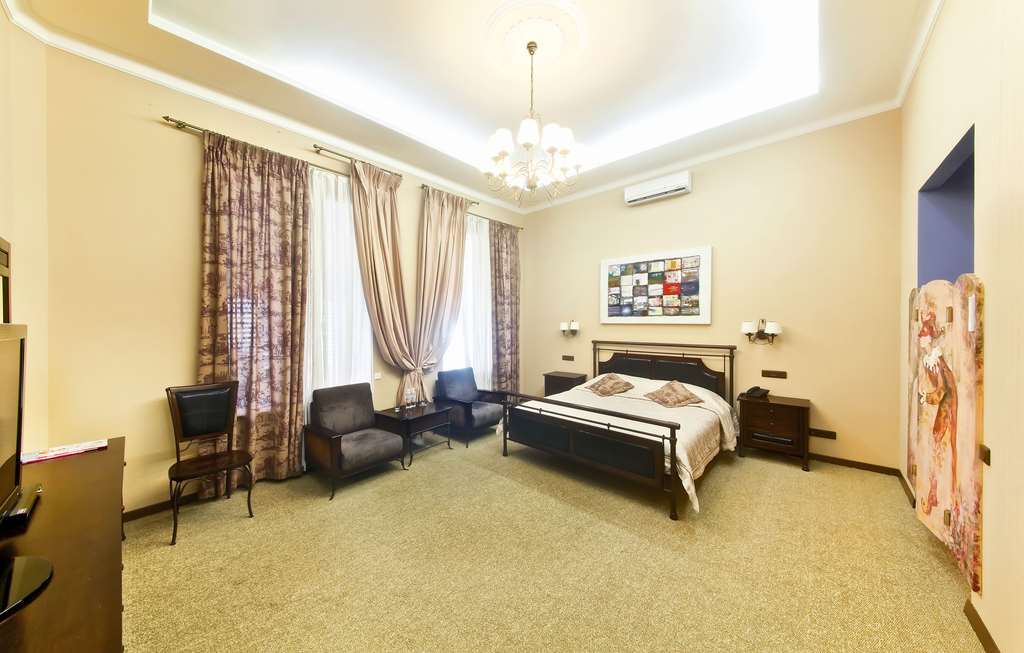 Frapolli Hotel Odesa Room photo